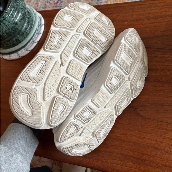 HOKA Bondi 9 - Picture 4 of 4